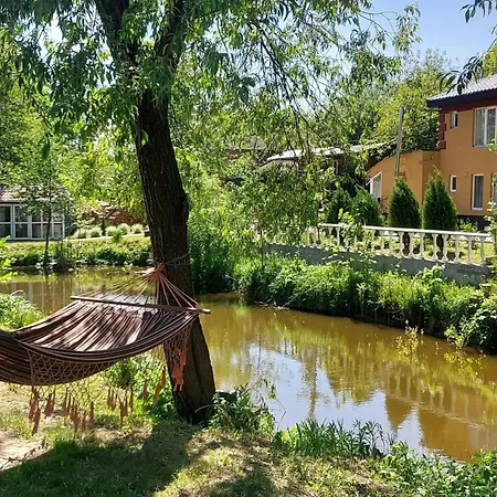Котедж З Власною Фінською Сауною Полтава Экстерьер фото